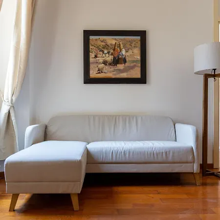 Ottaviano 25 Apartamento