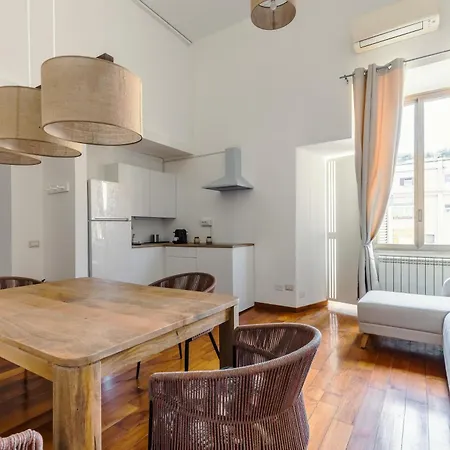 Ottaviano 25 Apartamento