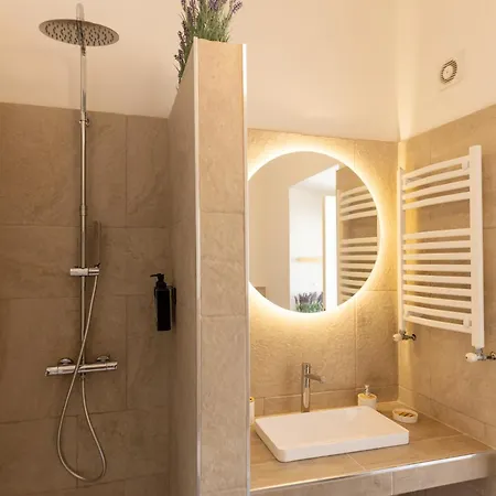 Ottaviano 25 Apartamento